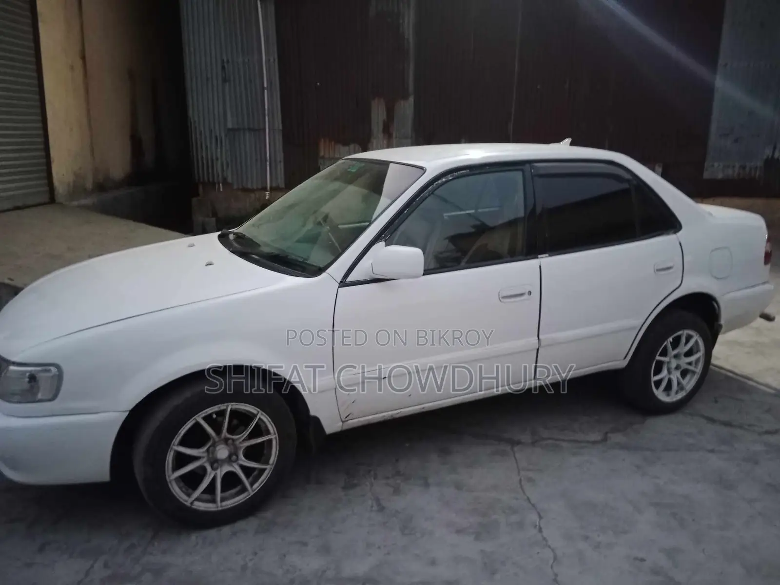 Toyota Corolla Sedan 2003 White