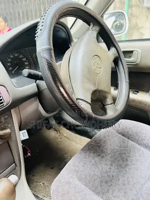 Toyota Corolla Sedan 2003 White