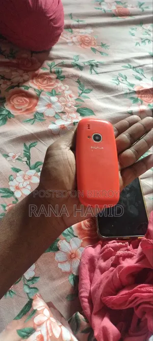 নোকিয়া ৩৩১০ লাল