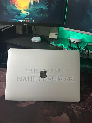 Laptop Apple MacBook 2017 8GB Intel Core I5 SSD 512GB
