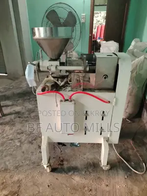 Hot Cold Oil Press Machine
