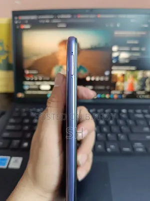 Vivo Y50 128 GB Purple