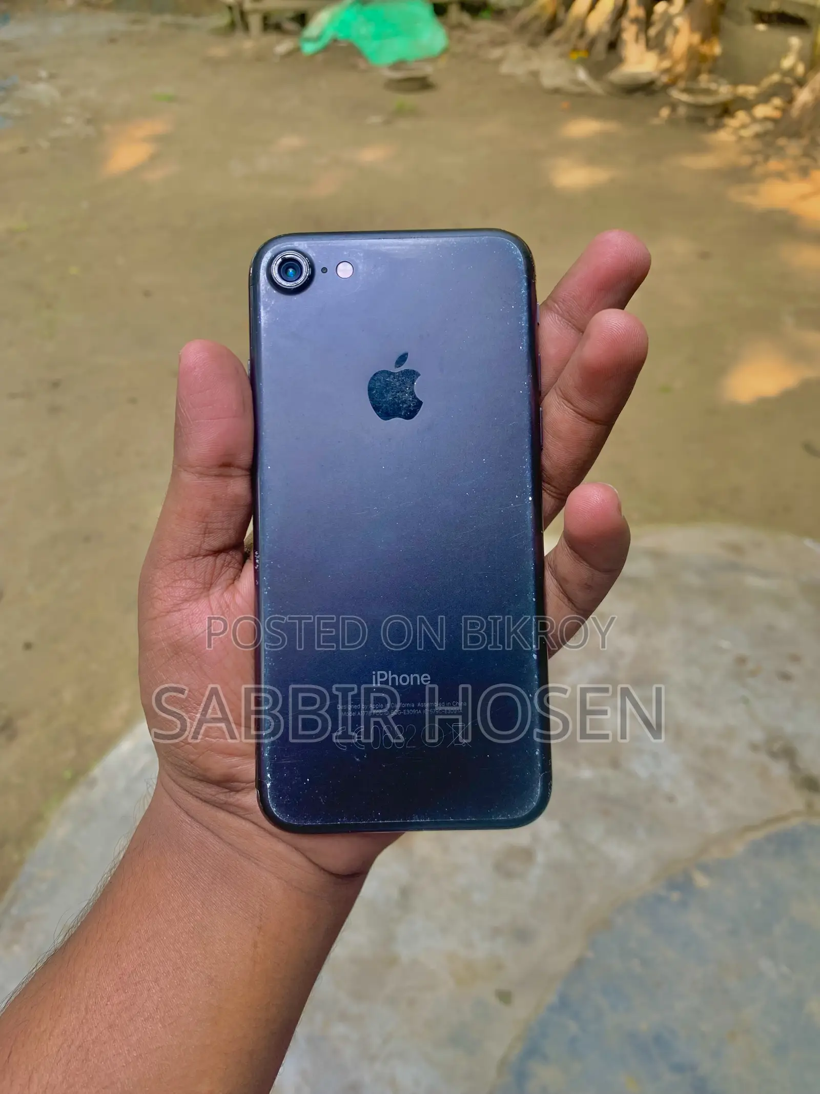 অ্যাপল আইফোন ৭ ১২৮ জিবি ব্ল্যাক