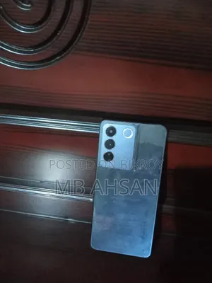 Vivo V27e 256 GB
