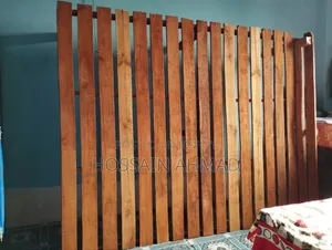মেহগনী কাঠের মজবুত ডাবল চৌকি