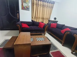 Sofa Set of 5 With Center Table