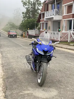 Yamaha YZF-R 2020 Blue