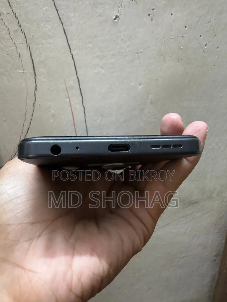 টেকনো স্পার্ক ৪০ ২৫৬ জিবি ব্ল্যাক