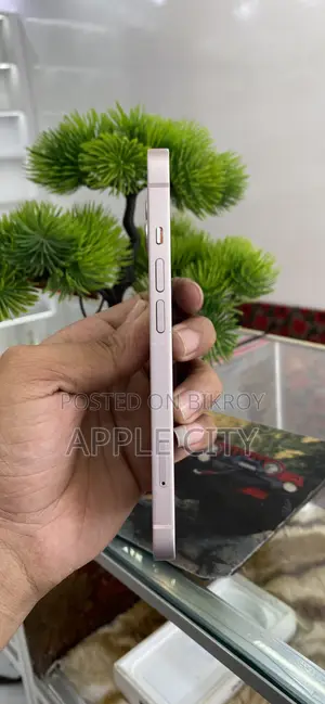 Apple iPhone 13 128 GB Pink