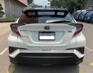 Toyota C-Hr 2019 Pearl