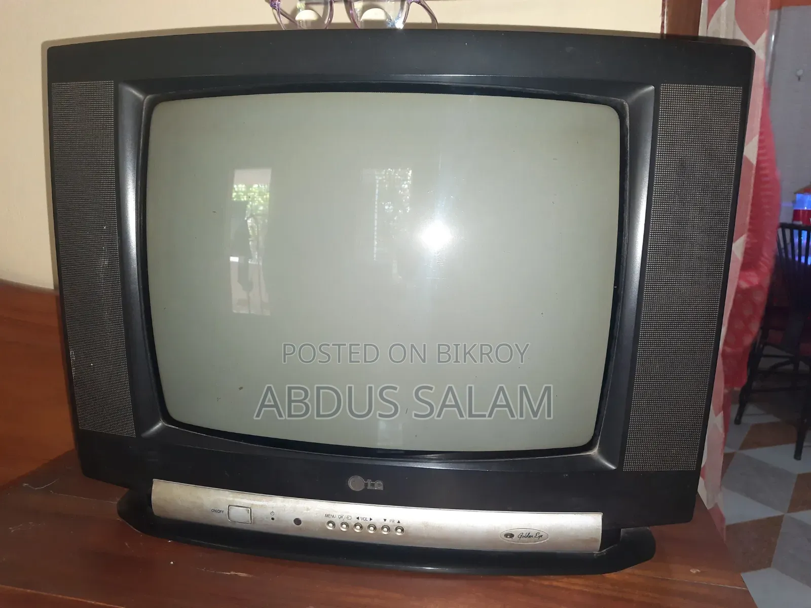 Lg Golden Eye TV