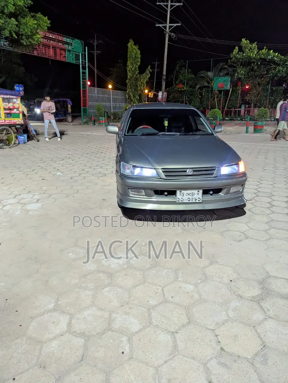 Toyota Corona Premio 2.0 Petrol All-Wheel Drive 1996 Silver