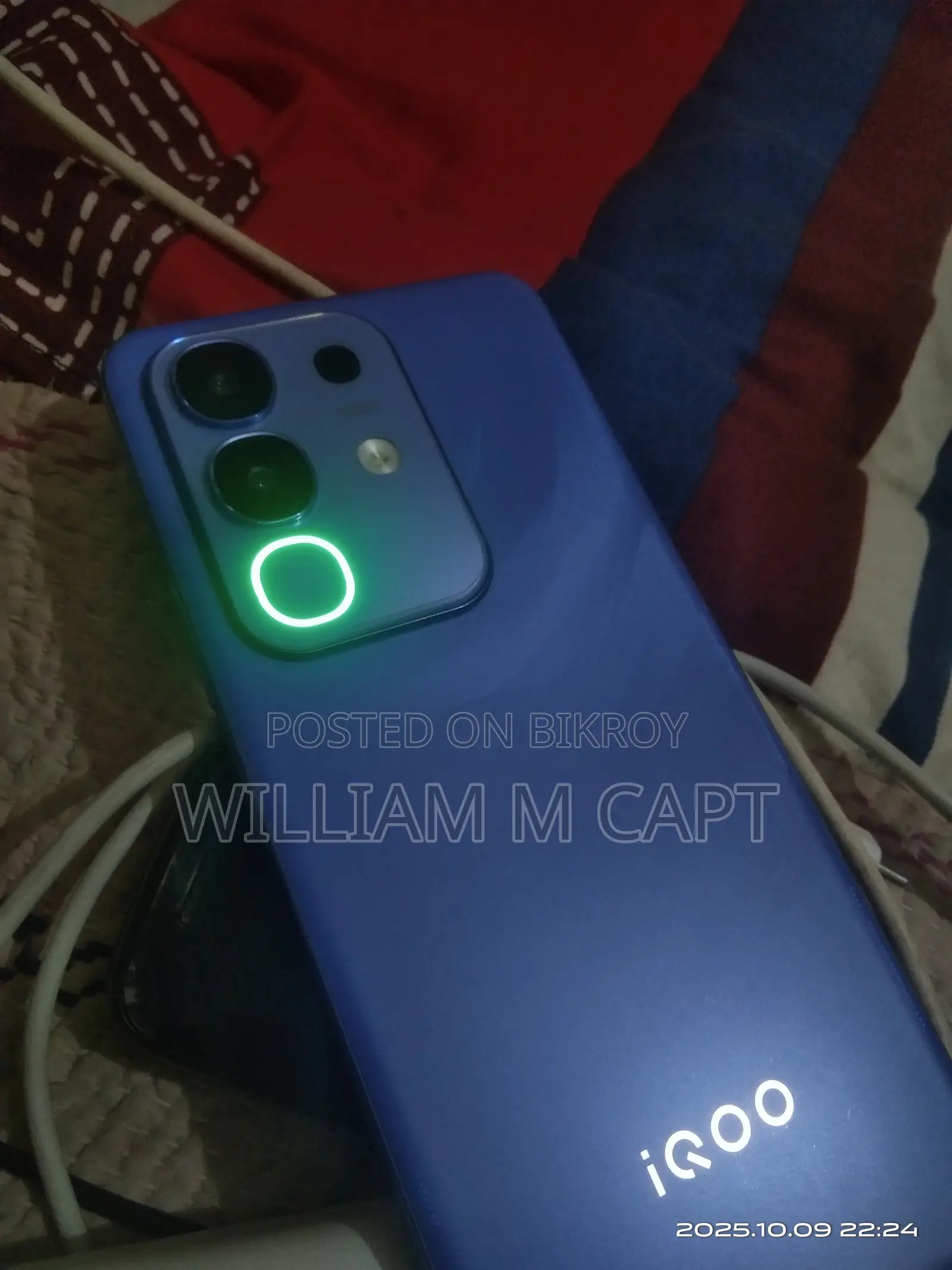iQOO 128 GB Blue