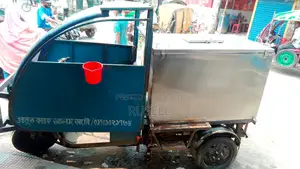 Food Transport Vehicle