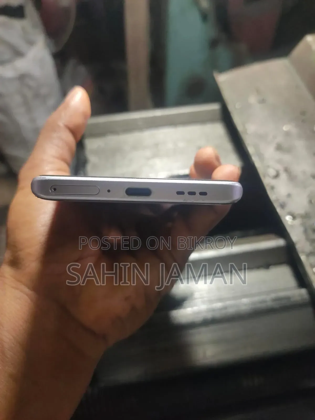 ওপ্পো রেনো ৩ প্রো ১২৮ জিবি হোয়াইট