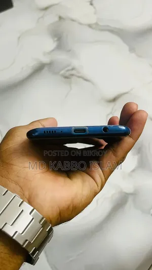 স্যামসাং গ্যালাক্সি এ৩০ ৬৪ জিবি ব্লু
