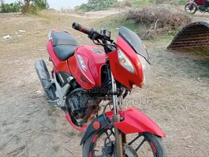 Hero Xtreme 160R 2016 Red