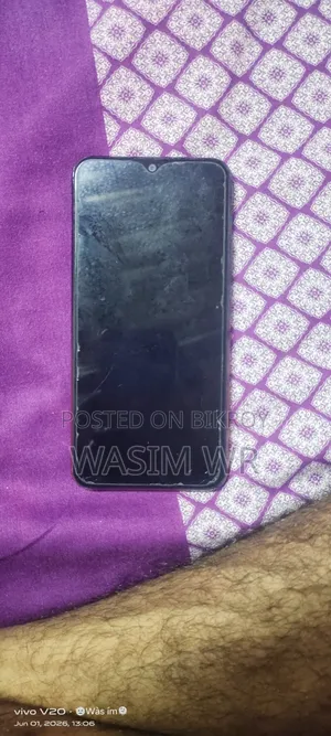 Vivo Y12 64 GB