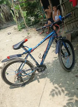 কোর Gio200 বাইসাইকেল একদম ফ্রেশ