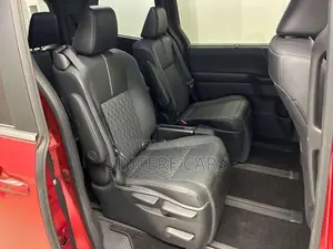Toyota Noah 2022 Red