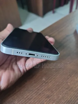 Apple iPhone 13 128 GB White