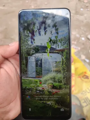 Tecno Spark 20C 128 GB Black