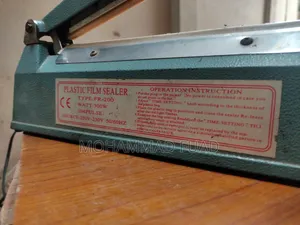 Plastic Bag Sealing Machine