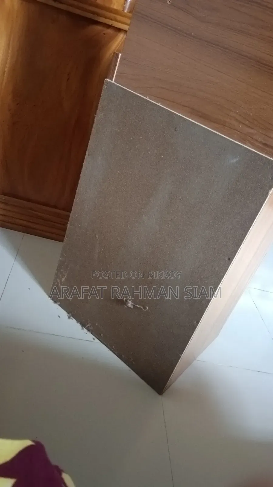 ড্রেসিং টেবিল