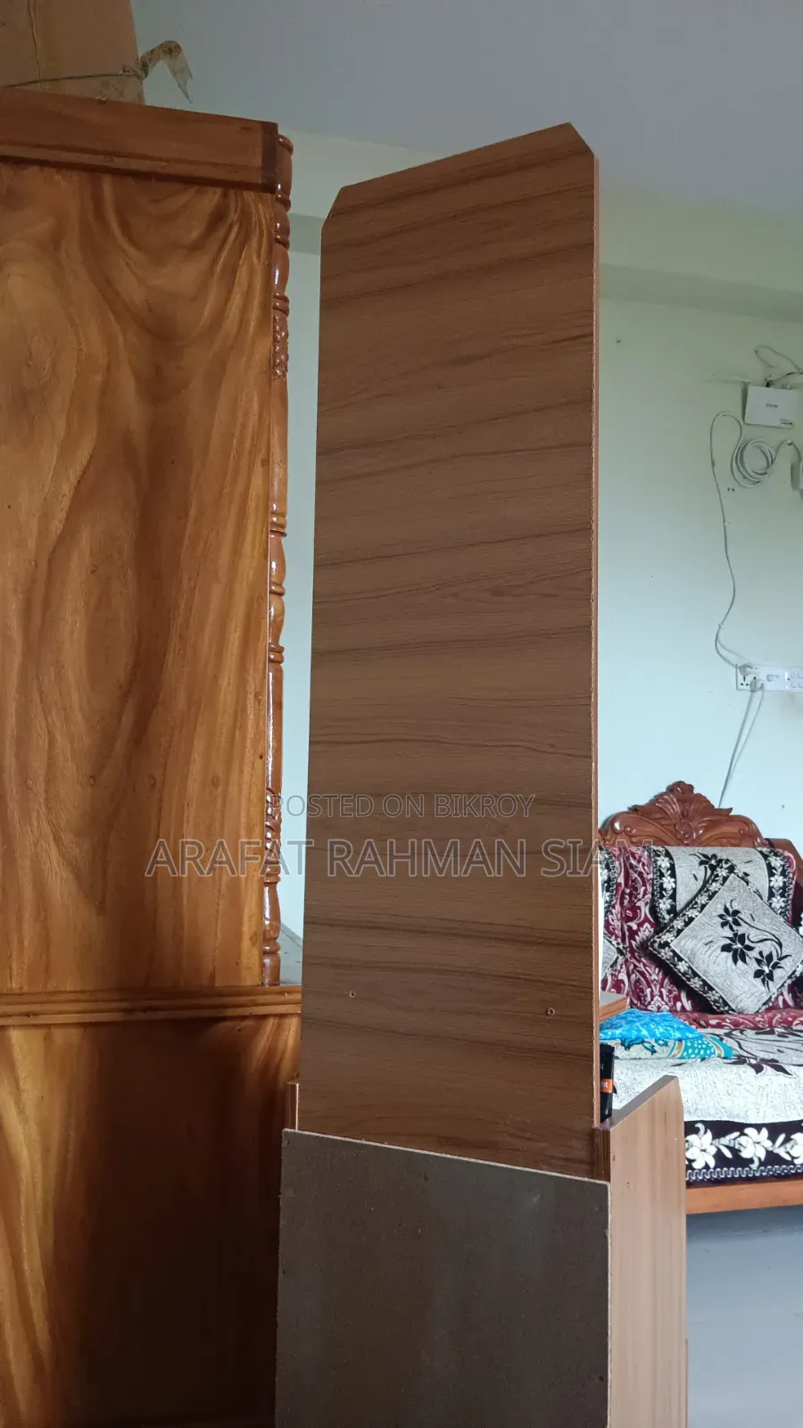 ড্রেসিং টেবিল