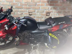 TVS Apache RTR 160 2V 2013 Black