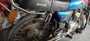Yamaha 2001 Blue