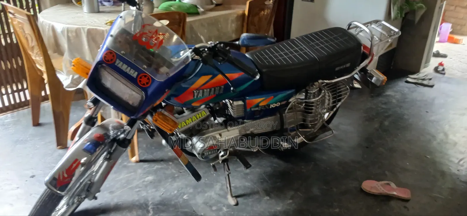 Yamaha 2001 Blue