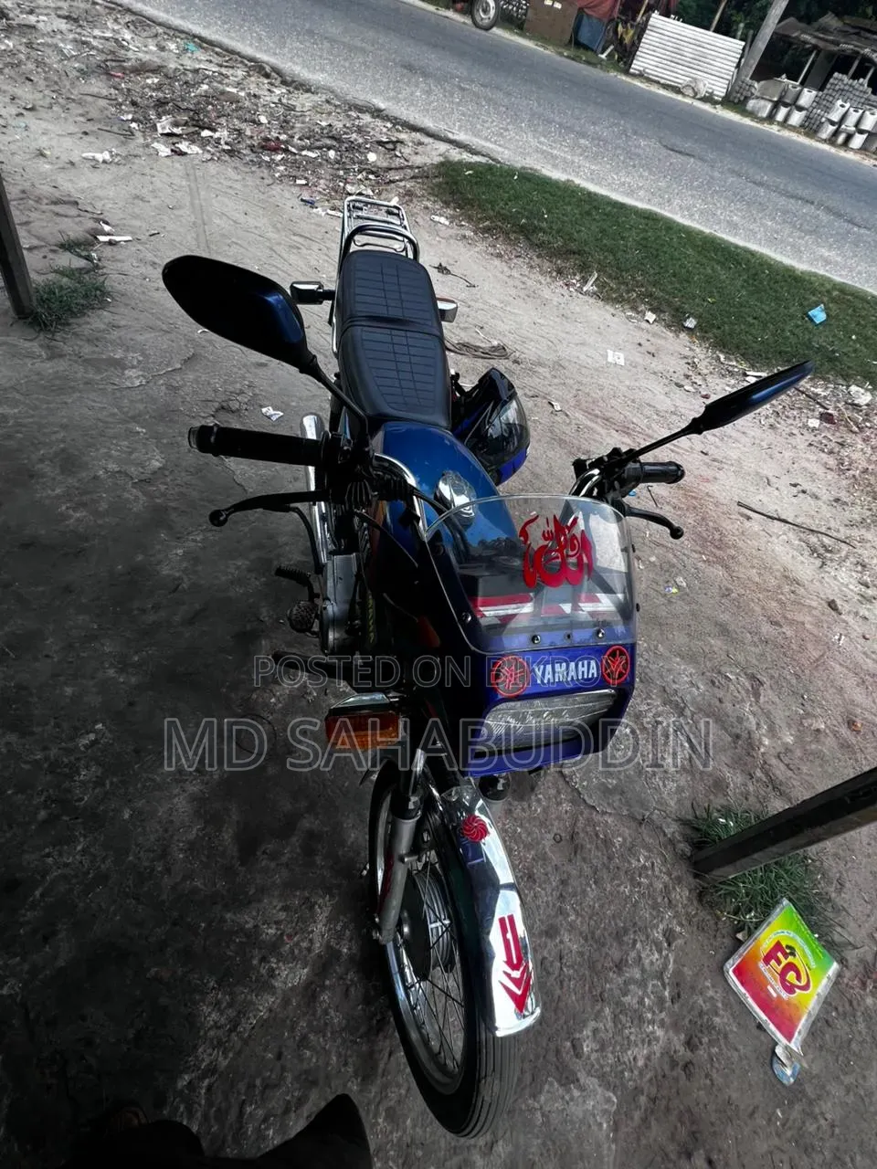 Yamaha 2001 Blue
