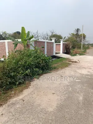 300ft Expressway 3 Katha West at Sector-13