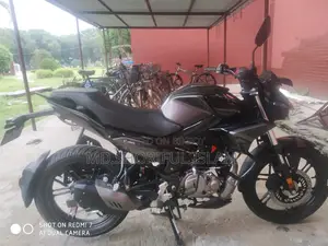Hero Xtreme 125R 2026 Black