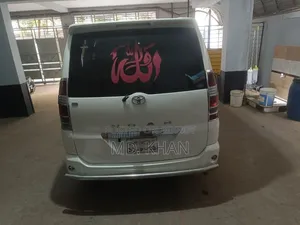 Toyota Noah 2007 Pearl