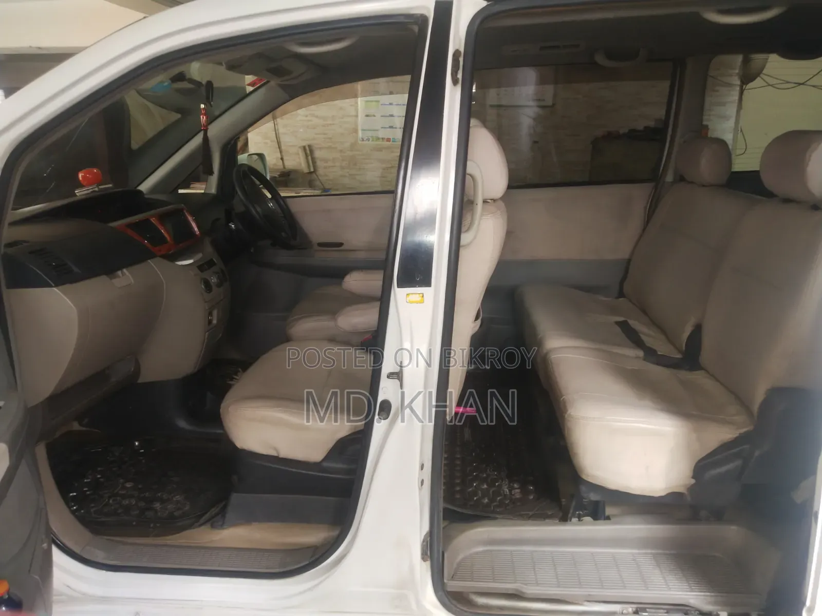 Toyota Noah 2007 Pearl