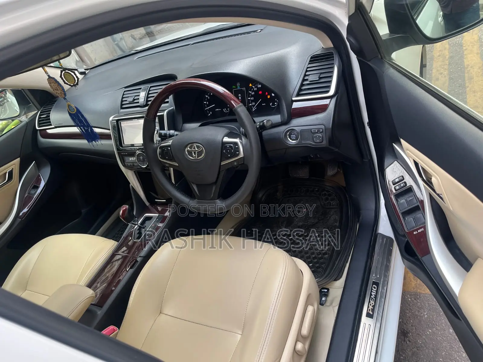 Toyota Premio 1.5 Front-Wheel Drive 2017 Pearl