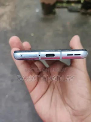 ওয়ানপ্লাস ৯আর ১২৮ জিবি ব্লু