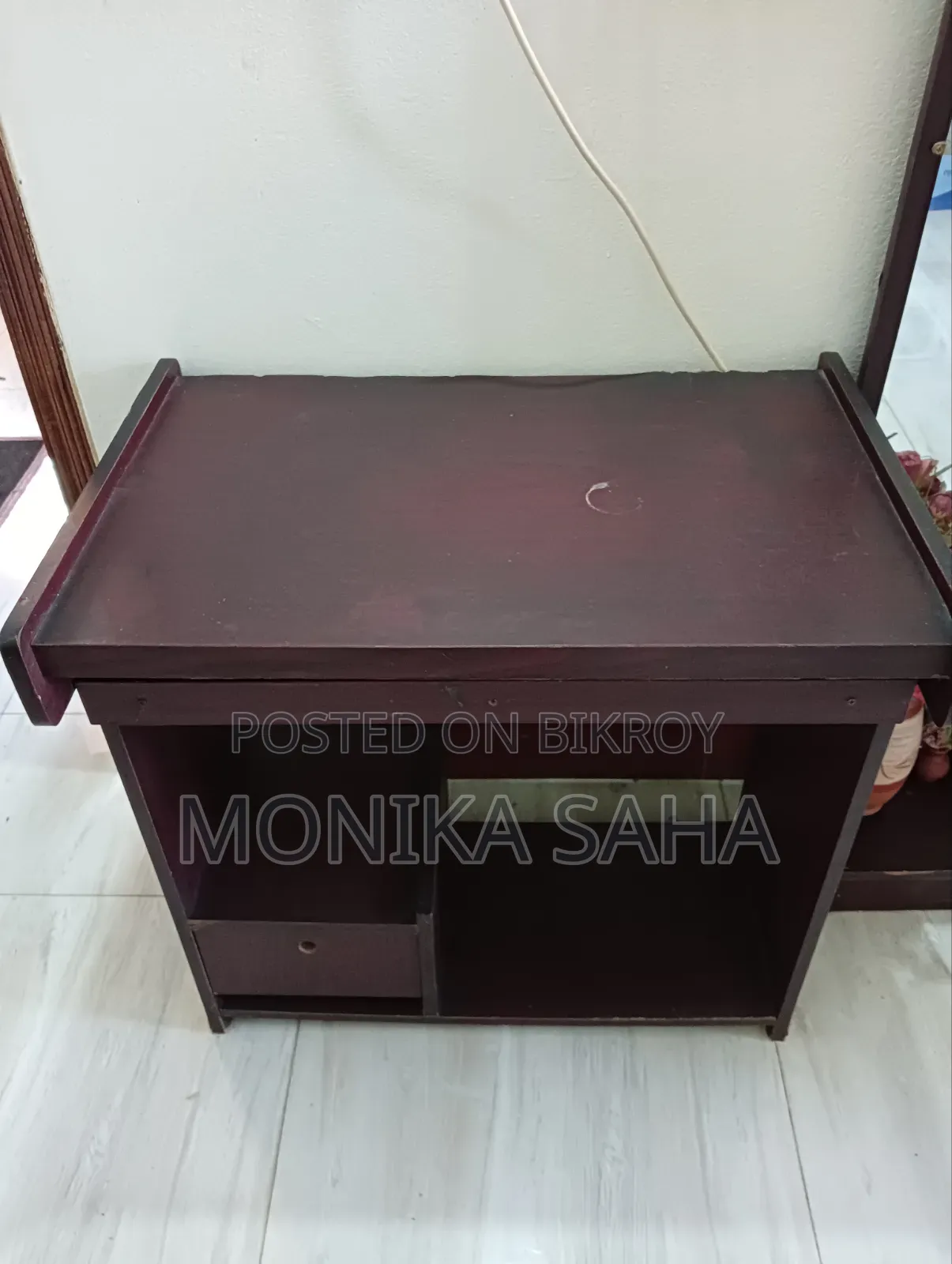 Computer table for sale