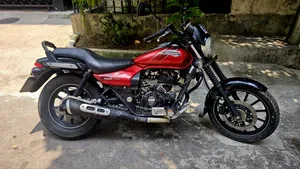 Bajaj Avenger 160 Street 2021 Red