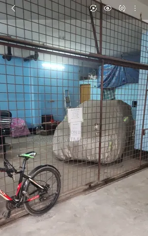অফিস ভাড়ার জন্য উত্তরমুখী ৭ তলা ভবন।