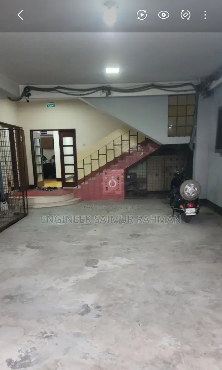 অফিস ভাড়ার জন্য উত্তরমুখী ৭ তলা ভবন।