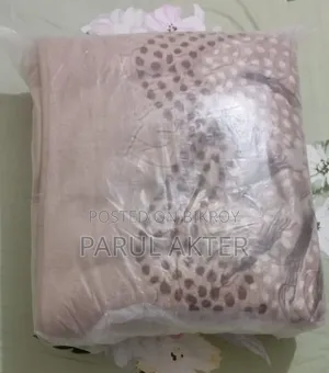 4.5/5.5 King Size Blanket - Cream Flower, Washed and Packed.