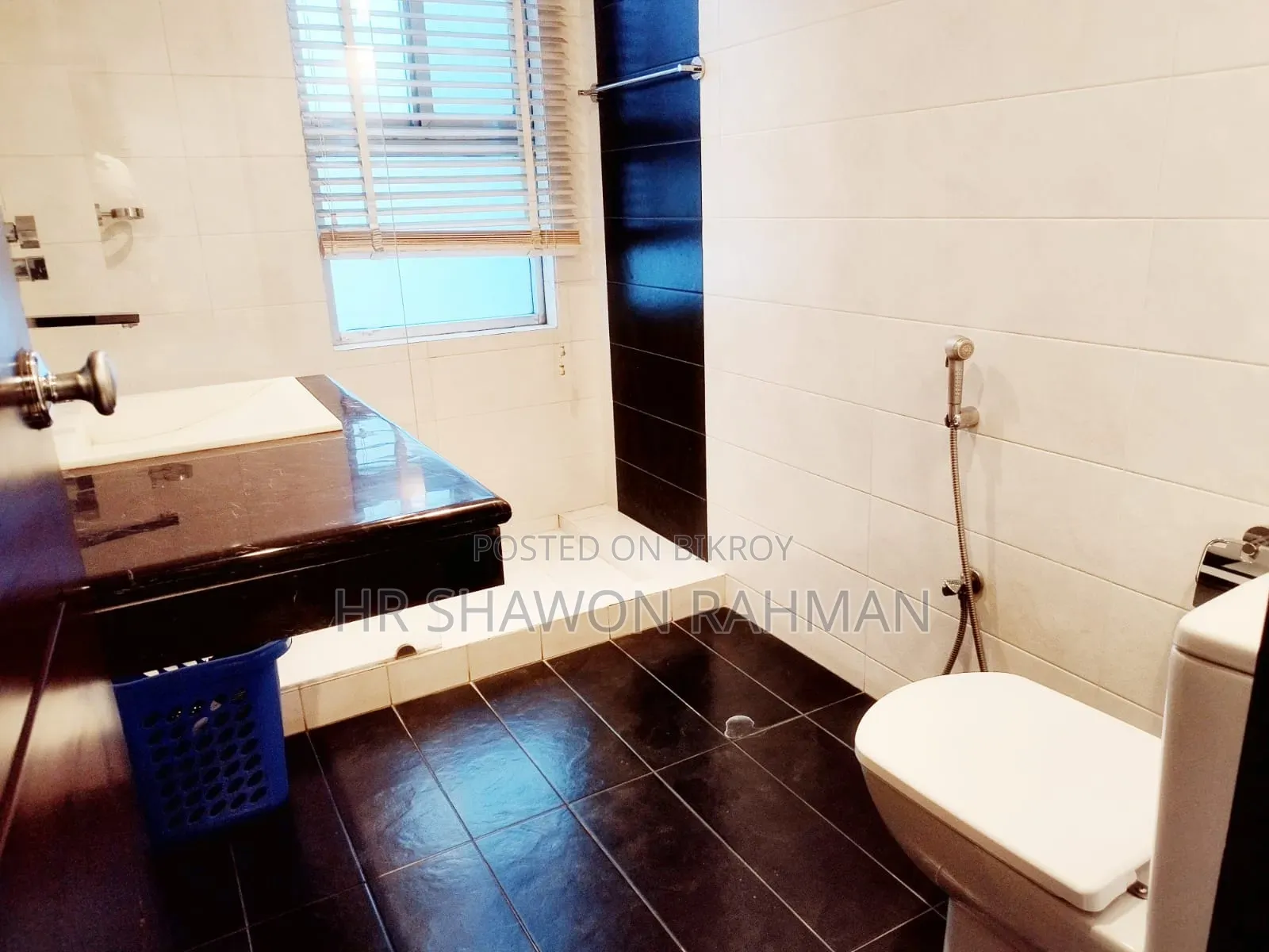Furnished 4-Bedroom Apartment in Assurance, Baridhara DOHS for Sale