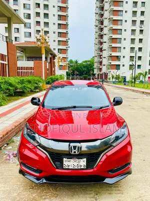 Honda Vezel 1.5 Hybrid 4WD 2016 Red