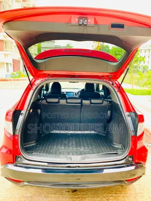 Honda Vezel 1.5 Hybrid 4WD 2016 Red