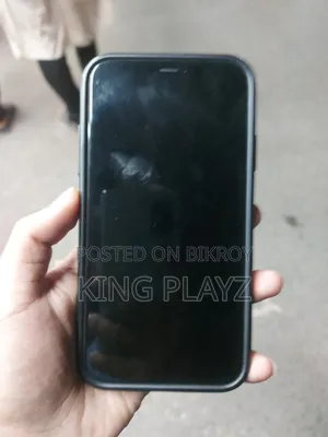 New Apple iPhone 11 128 GB White