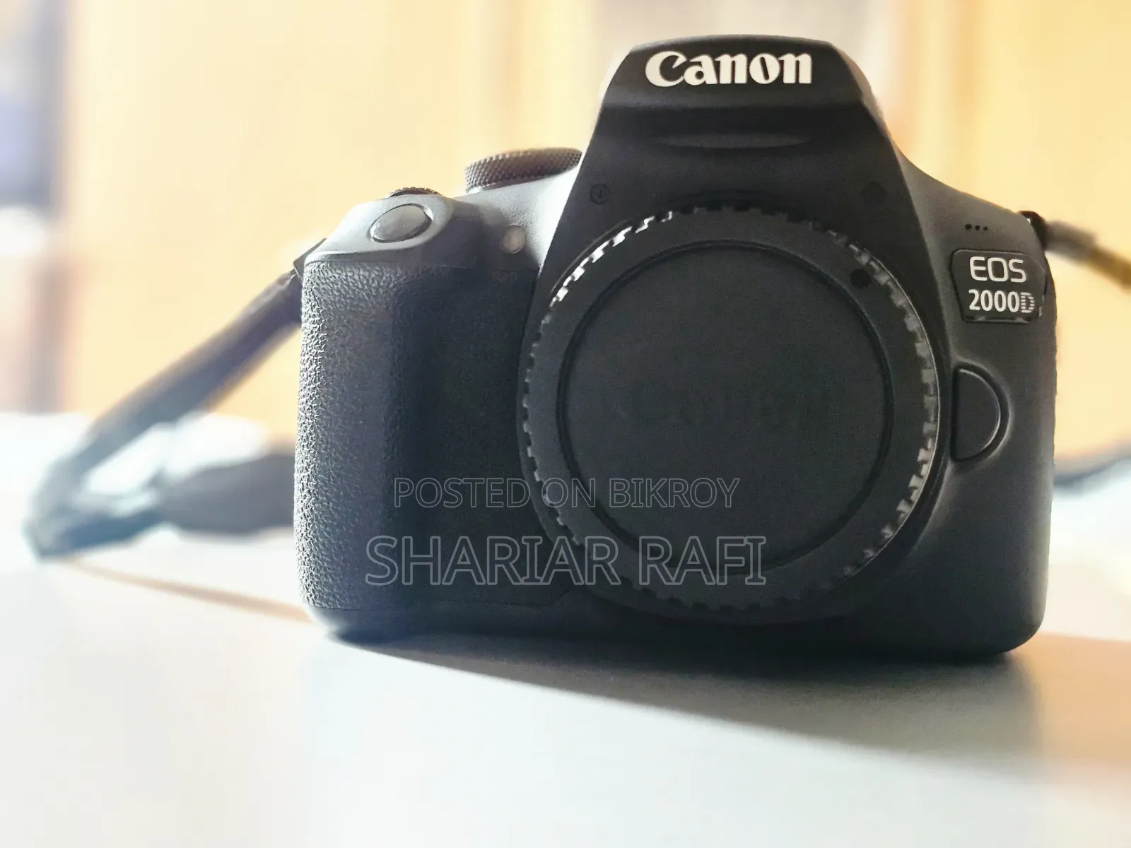 DSLR Camera
