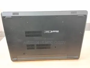 Laptop Dell Inspiron 15 4GB Intel Core i3 HDD+SSD 1T